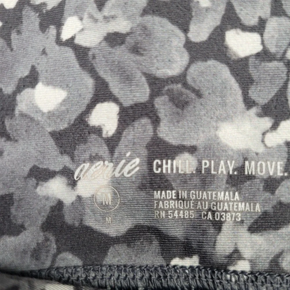 Aerie Chill Play Move Leggings Grey Abstract Floral Side Stripe Womens Medium